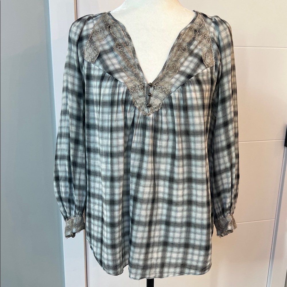 Plaid V-Neck Women's Top